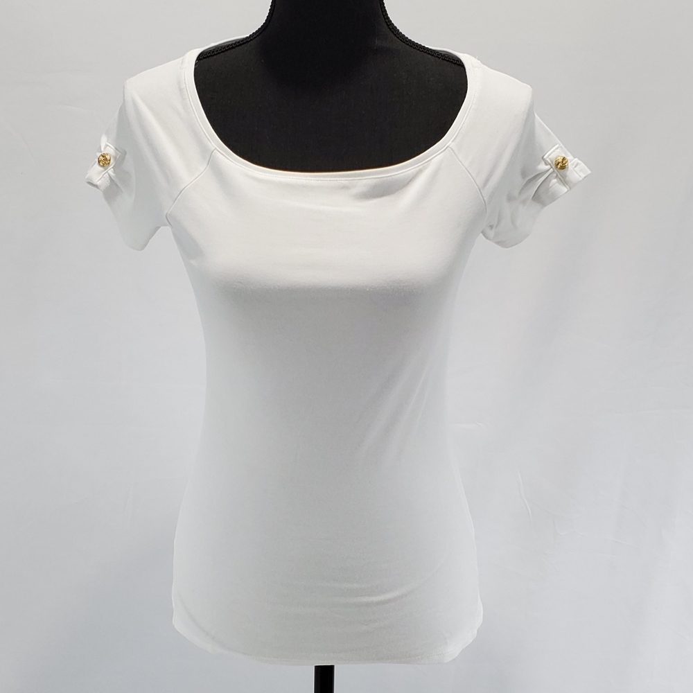 White House Black Market White Scoop Neck
